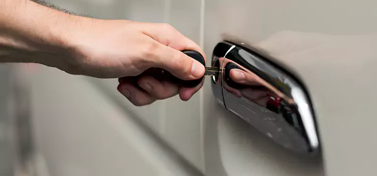 Why Choose Our Auto Locksmith Team in Sayreville, NJ?